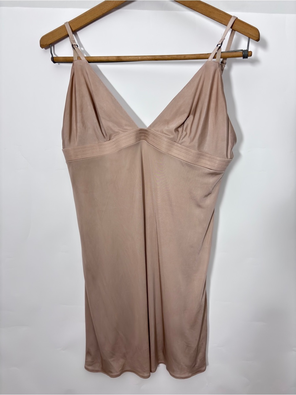 Women’s Victoria’s Secret Very Sexy Nude Short Slip Dress Chemise Large